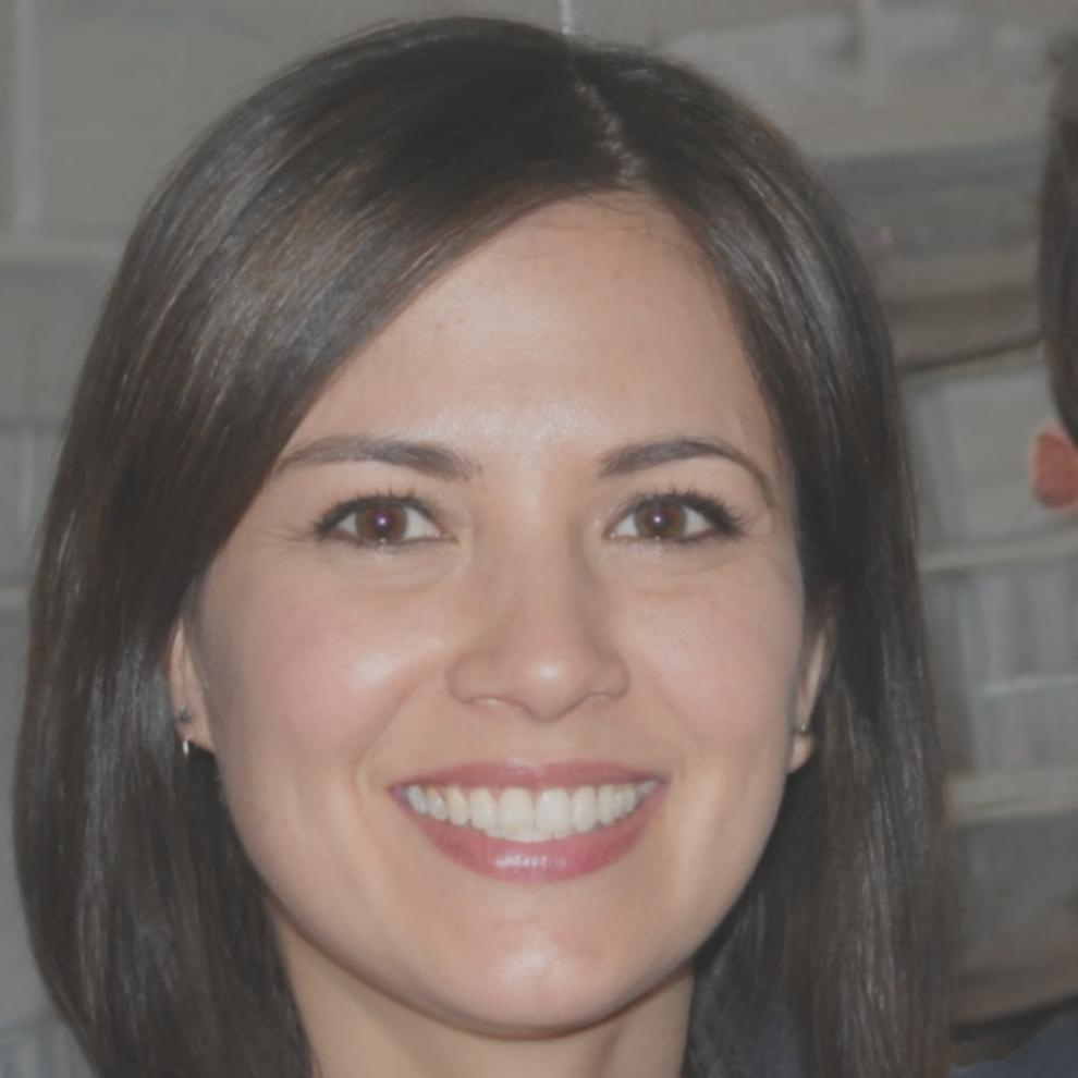 Patricia Henley, Senior Financial Analyst